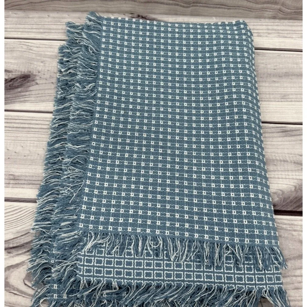 VINTAGE COUNTRY BLUE HOMESPUN WEAVE TABLECLOTH - 73